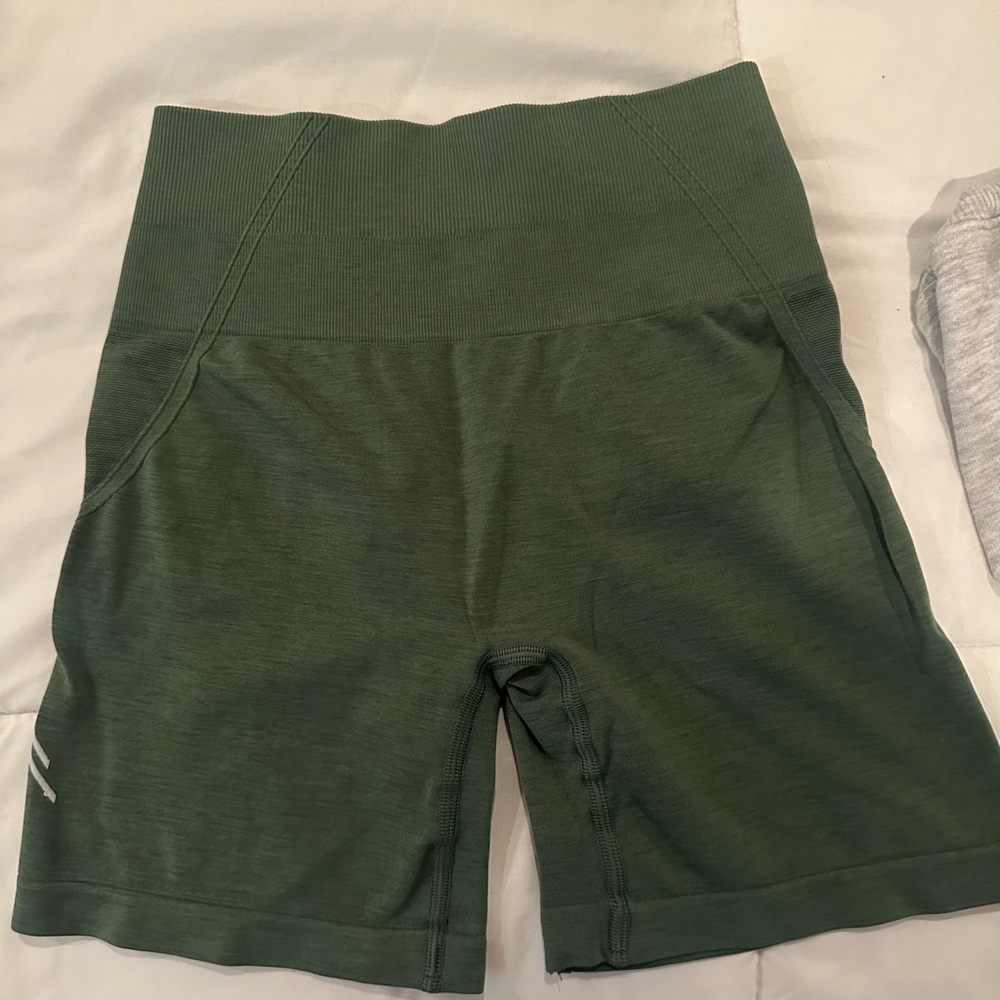 Oner active forest Green effortless Shorts